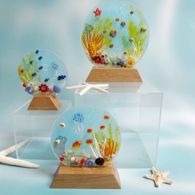 Under the sea circular panels.